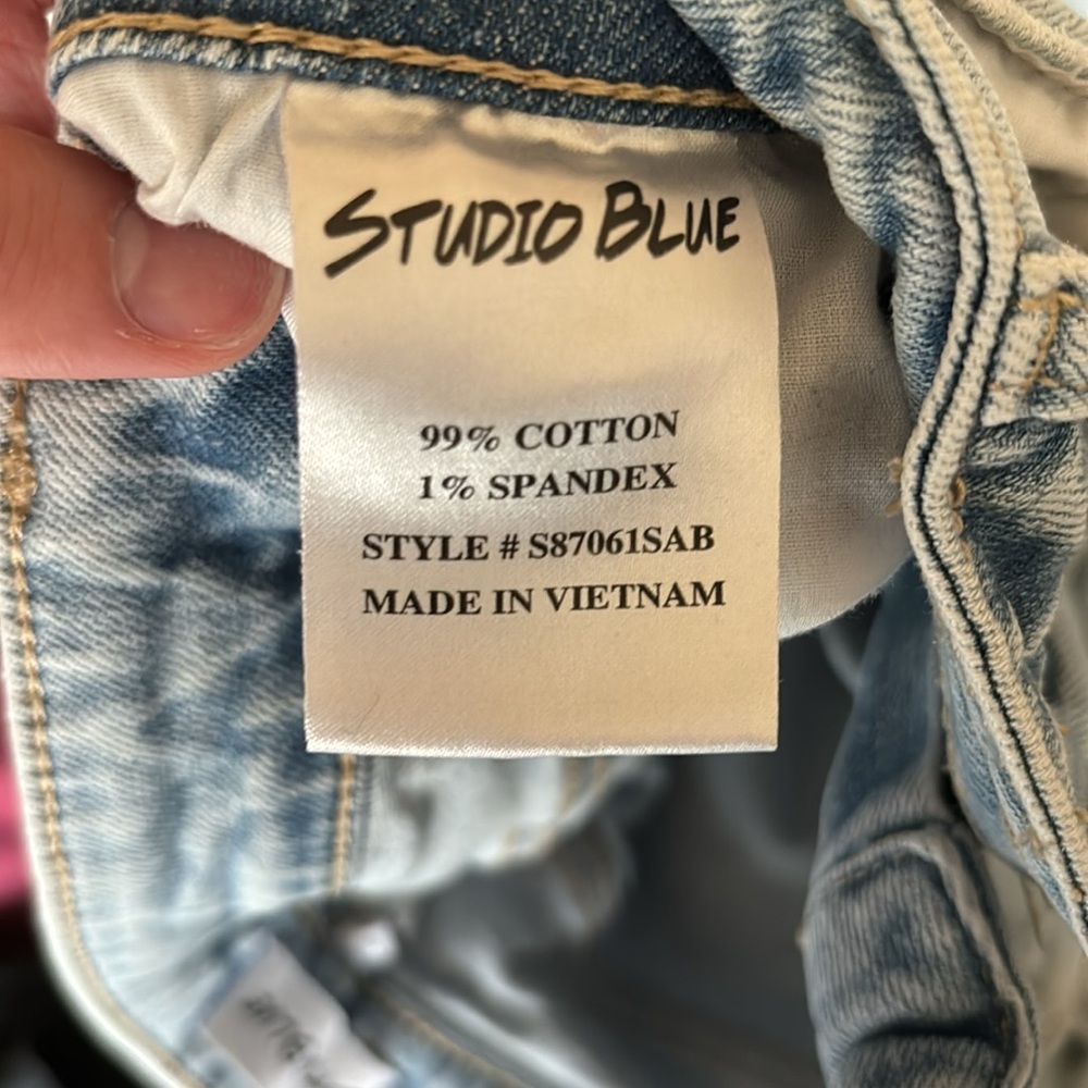 Light Blue Ripped Jeans - Picture 5 of 5
